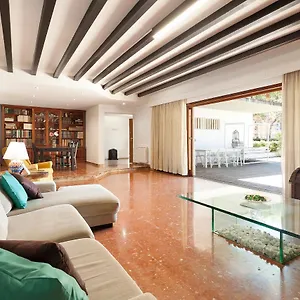 https://villa-santander-algaida-mallorca.allmallorcahotels.com