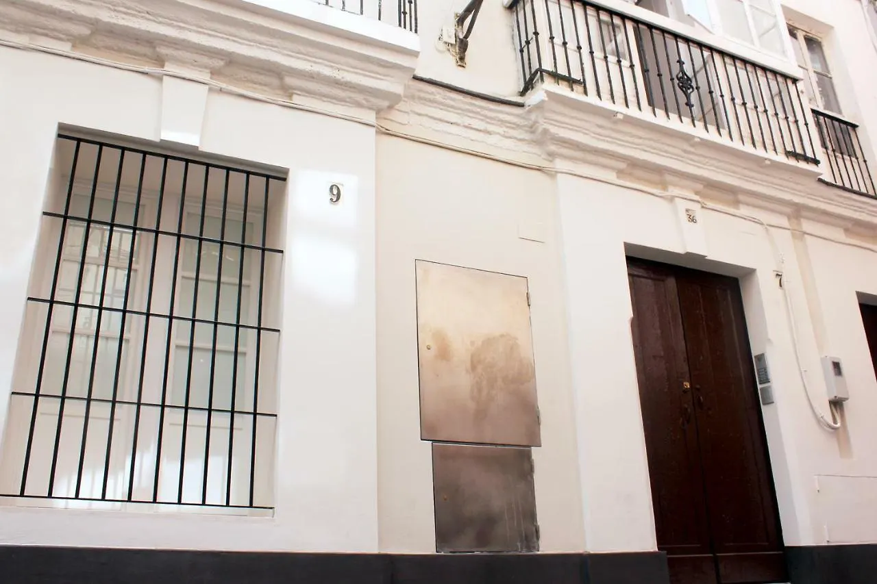 Apartment Plaza De Espana Building Cadiz